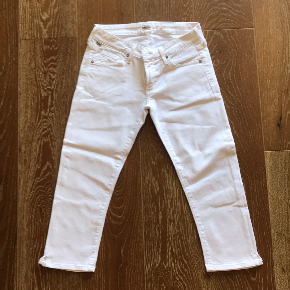 Cropped white jeans